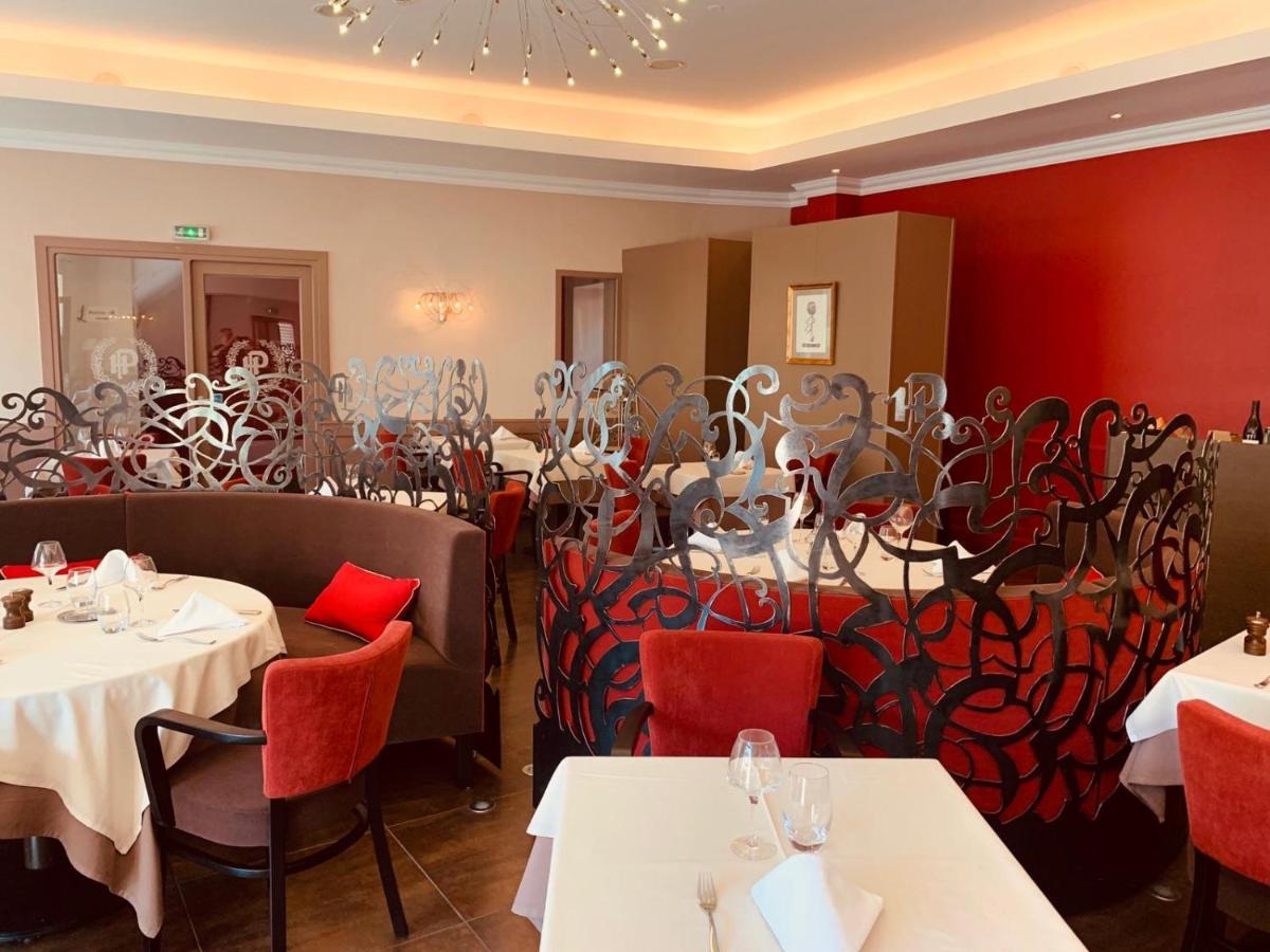 Logis Hotel Restaurant De La Paix Lodève Dış mekan fotoğraf